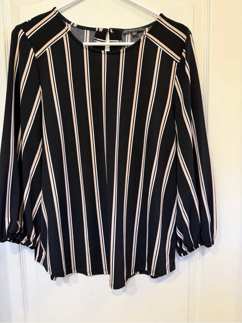 Adrianna Papell AD1S300462 Printed Stretch Blouse 3/4 Sleeve Black Pink